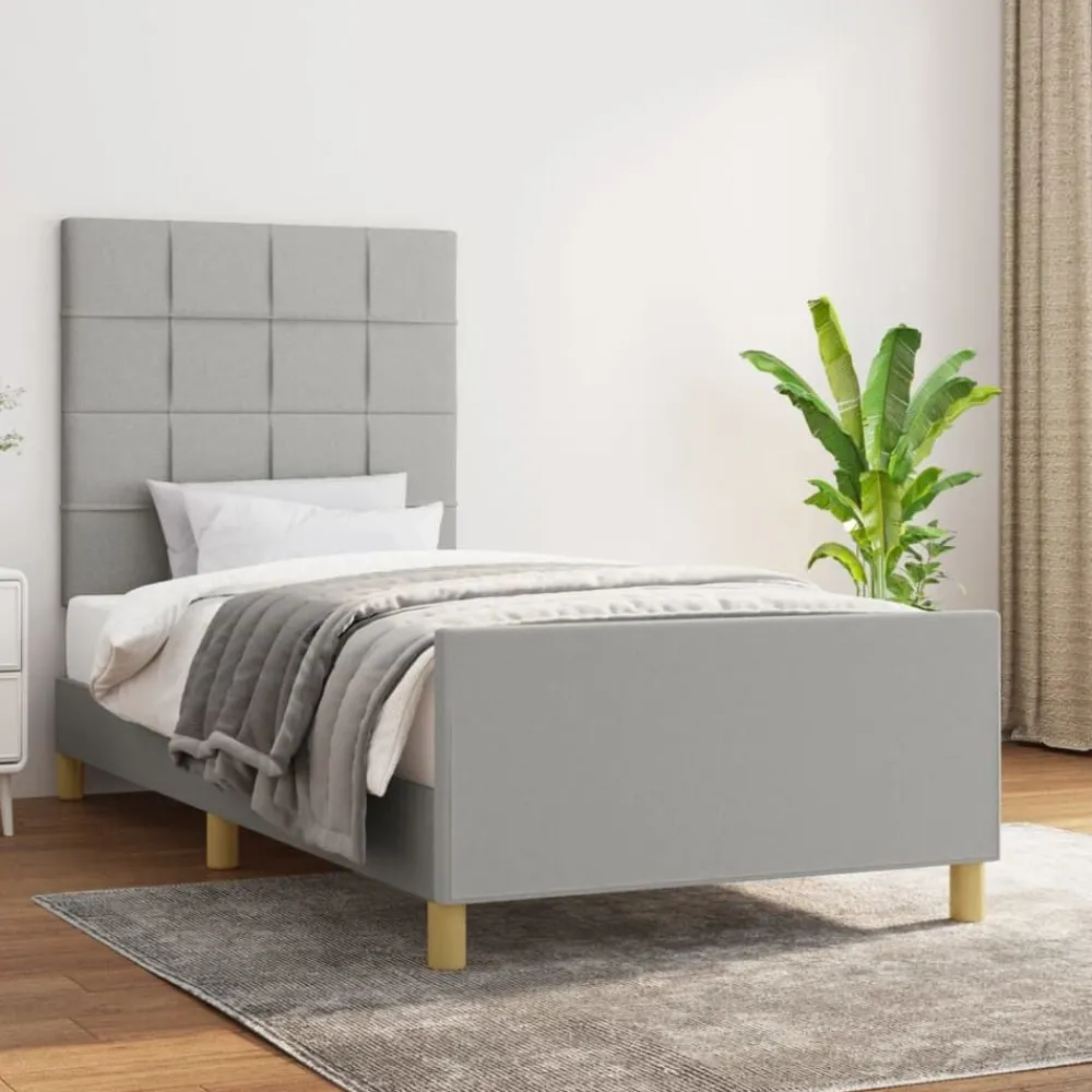 Bedden & Accessoires*vidaXL Bedframe zonder matras 80x200 cm stof Lichtgrijs