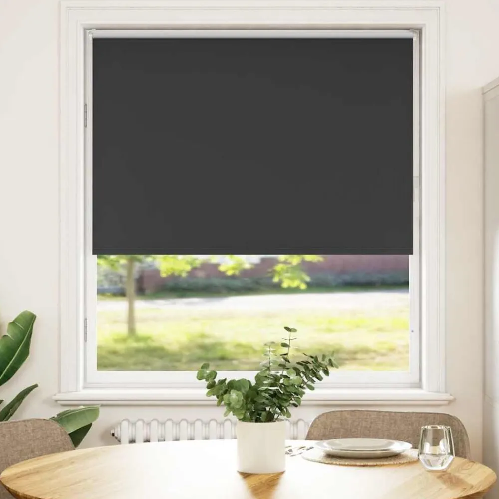 Woon- & Tuinaccessoires*vidaXL Rolgordijn verduisterend 115x130 cm stofbreedte 110,7 cm Zwart